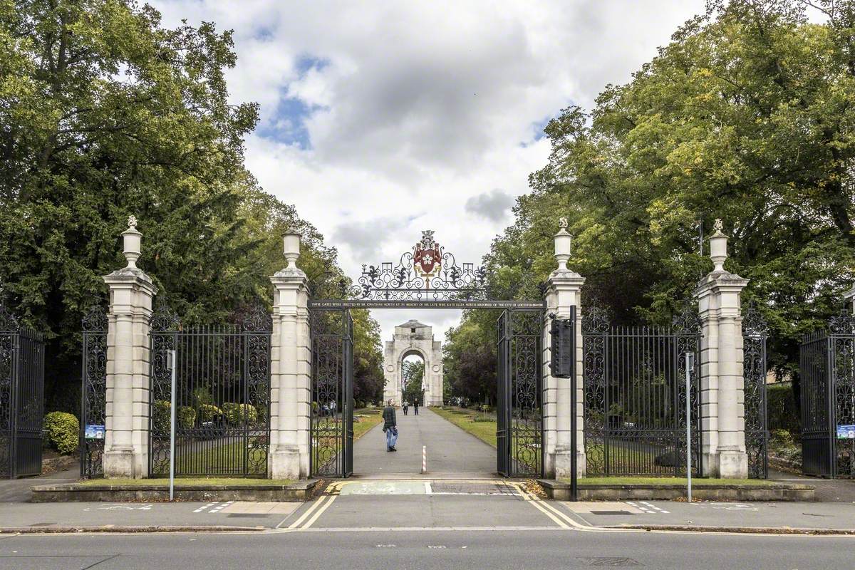 Victoria Park Gates