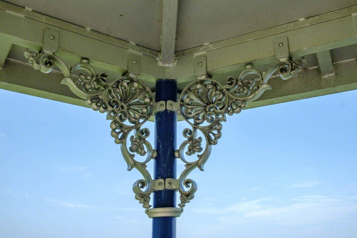 Alice in Wonderland Bandstand