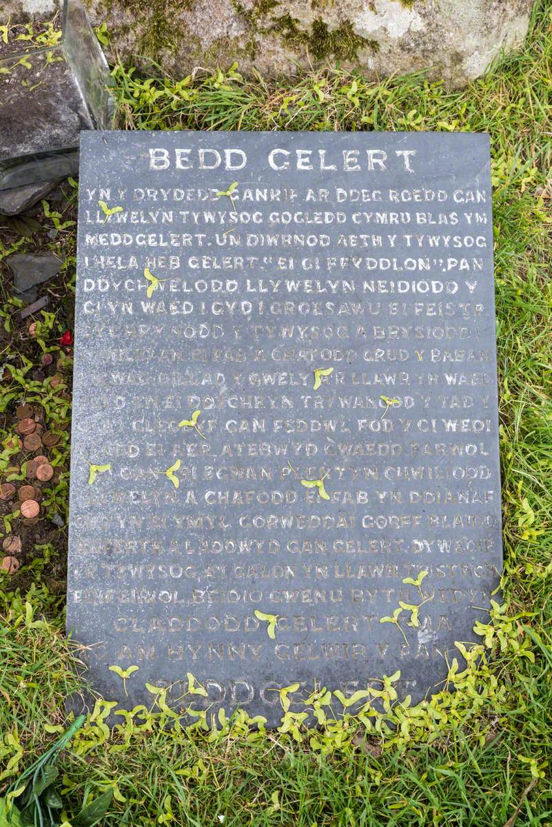 Gelert (and Gelert's Grave)