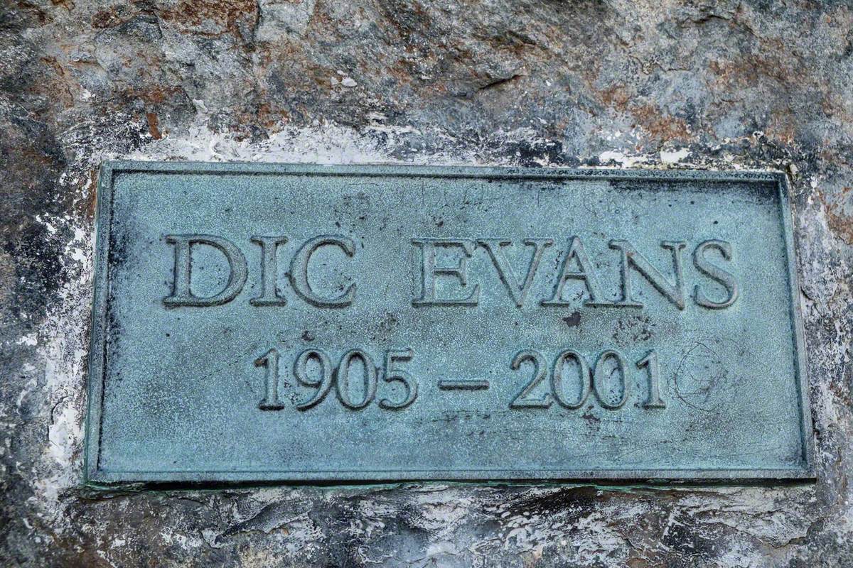 Dic Evans (1905–2001)