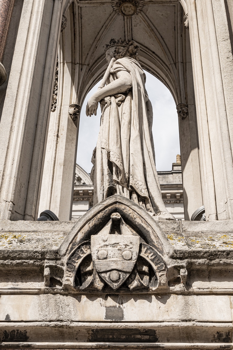 Queen Victoria Drinking Fountain (Jubilee Monument)