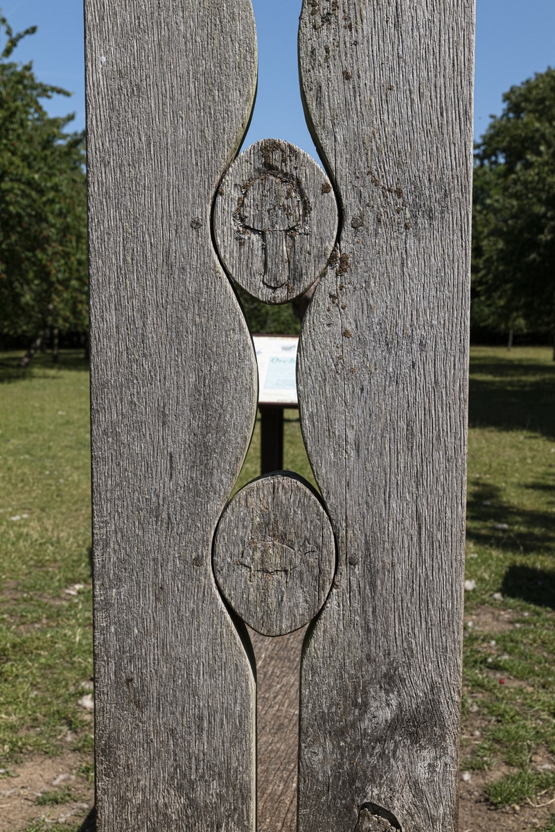 Bequest (Clothes Peg Bench)