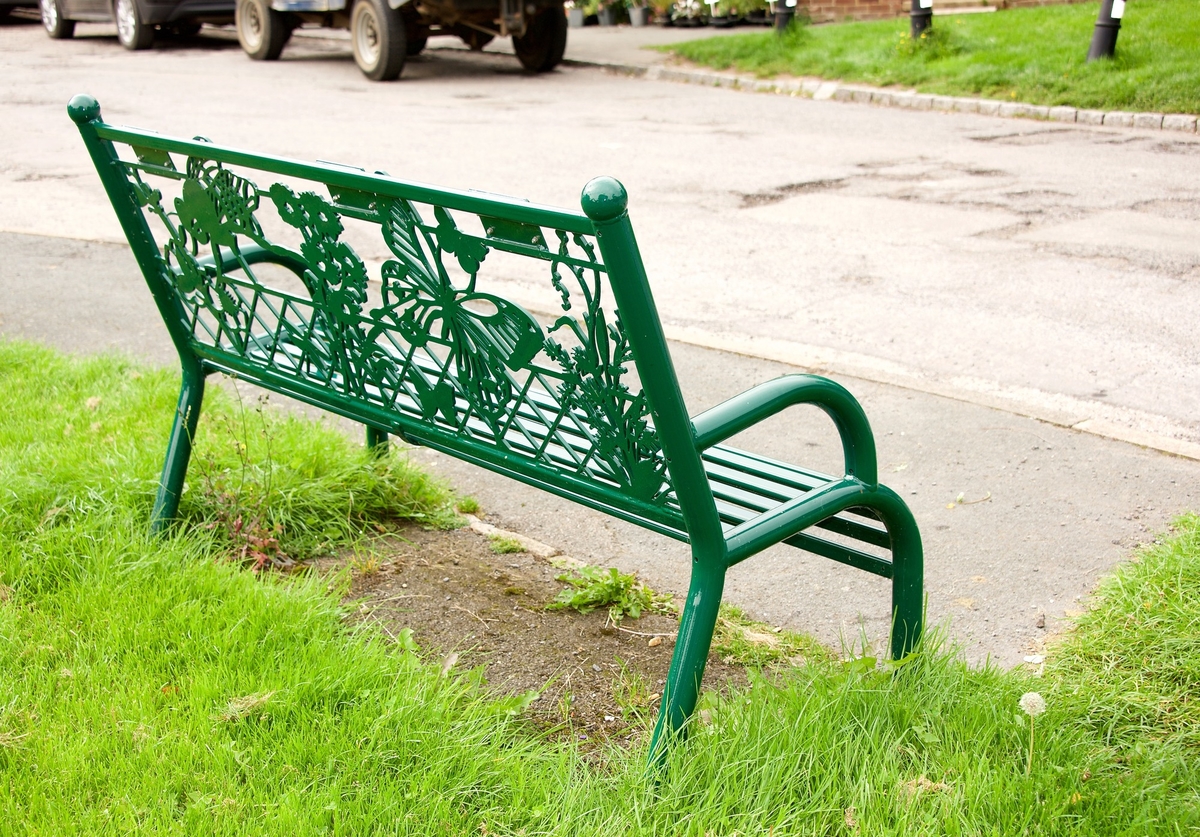 Stoke Hammond Sign and Bench