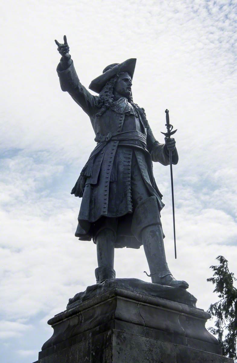 Cameronians Regimental Memorial (Earl of Angus)