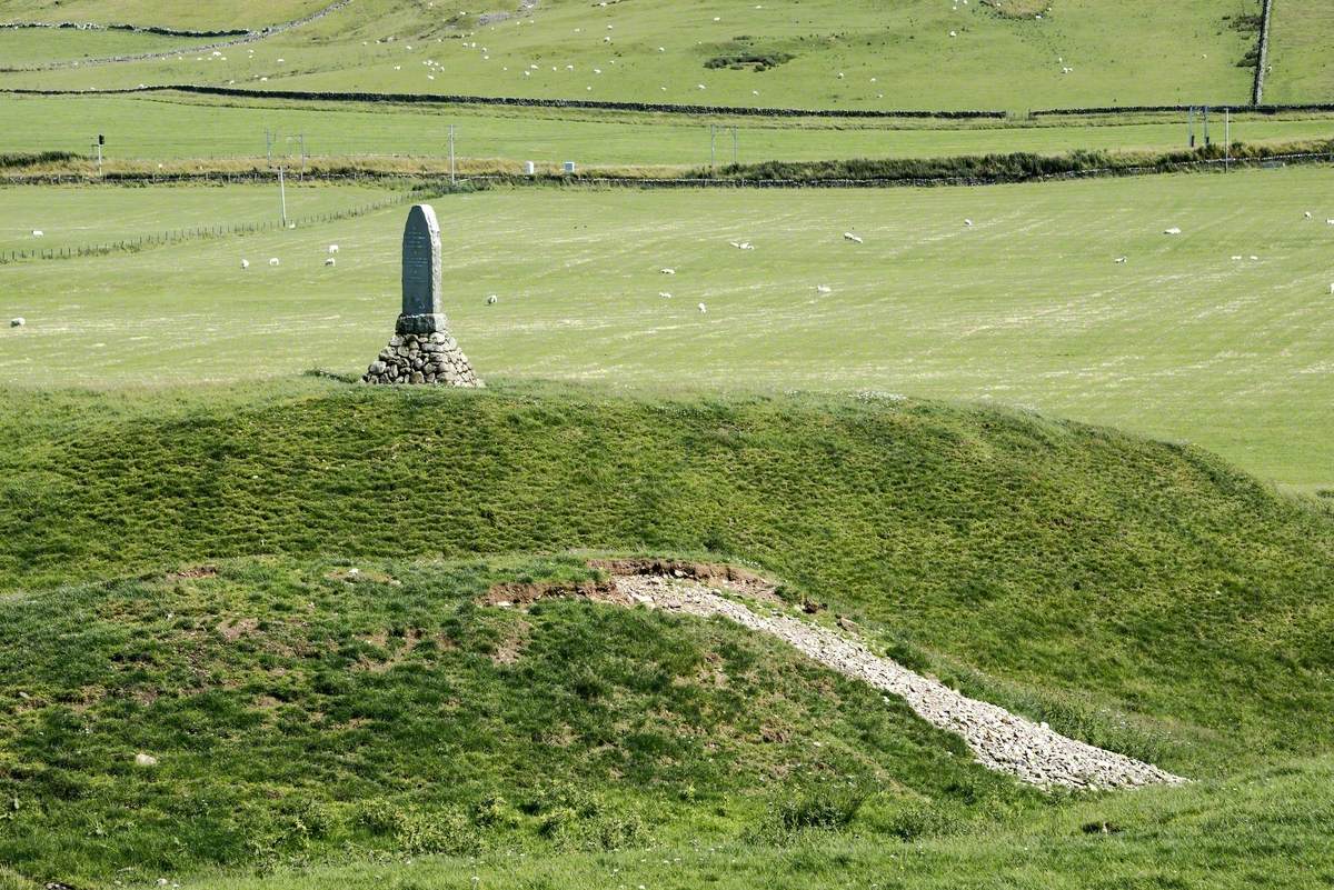 Abington Motte & Bailey Monument (Matthew McKendrick Memorial)