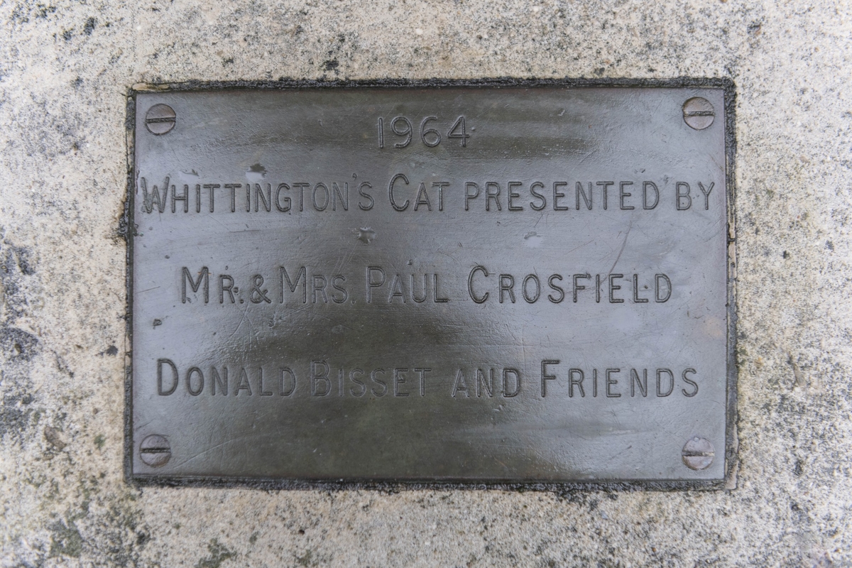 Whittington Stone (Dick Whittington's Cat)