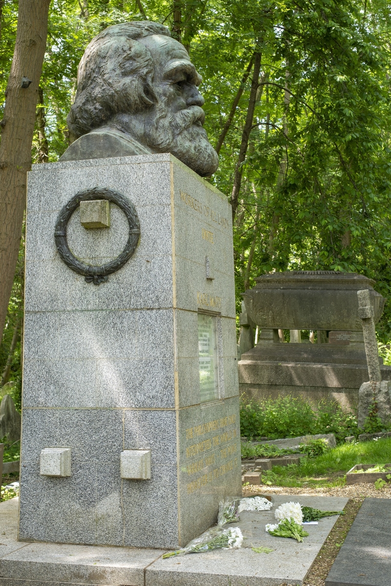 Tomb of Karl Heinrich Marx (1818–1883)