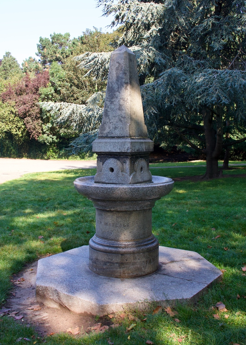 St Pauls' Fountain