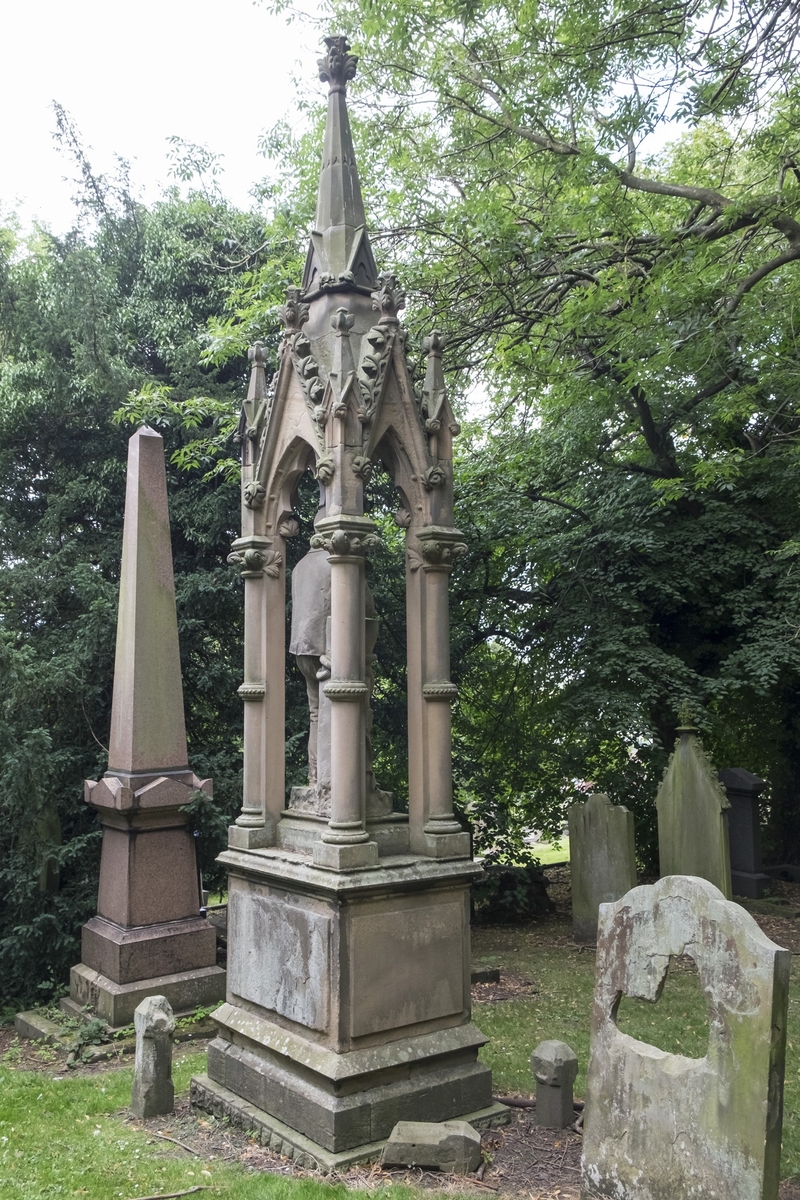 Harry Clasper Monument