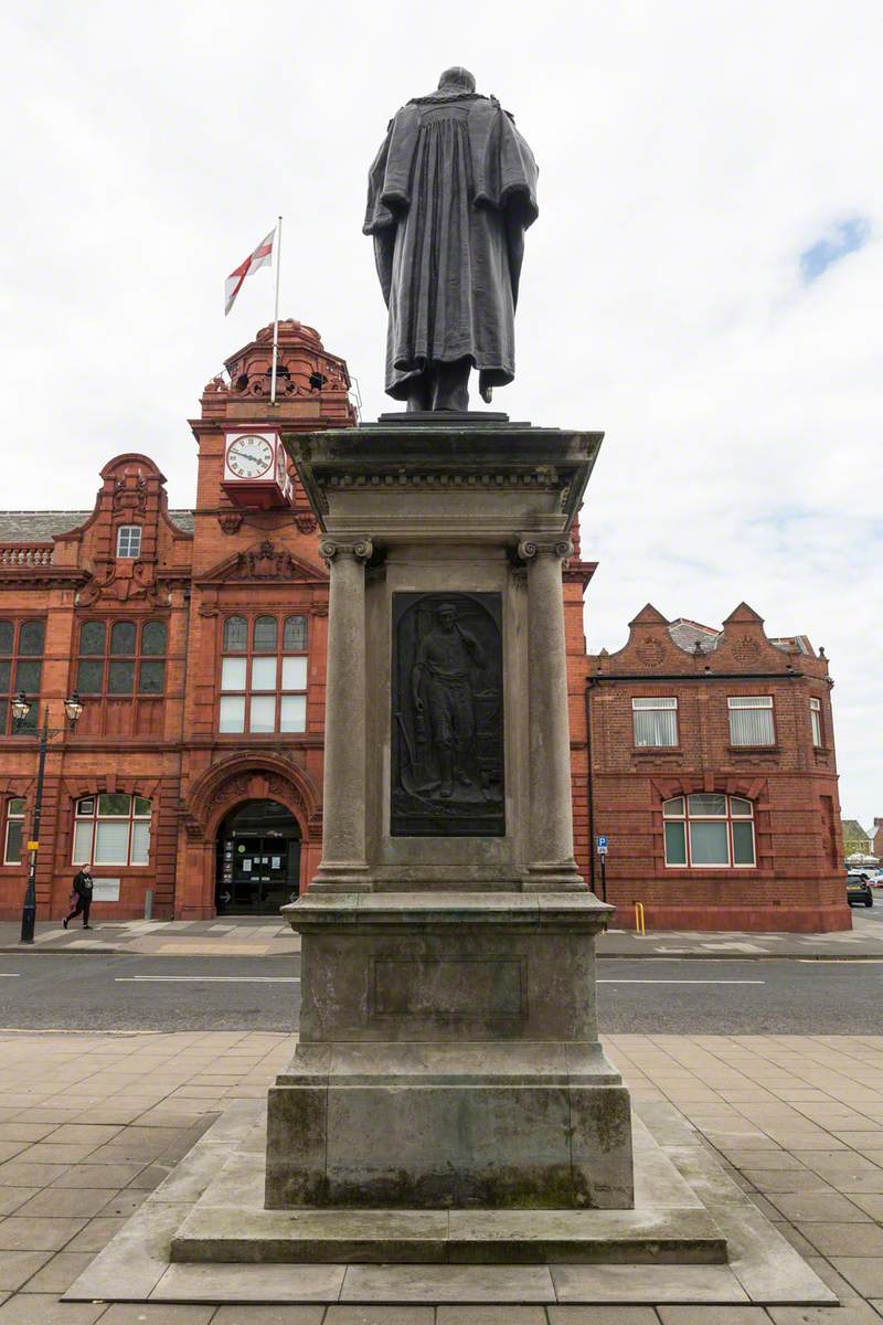 Monument to Sir Charles Mark Palmer (1822–1907)