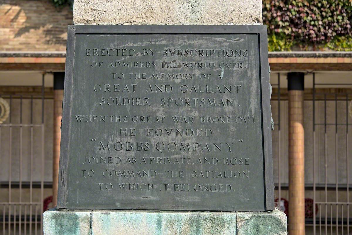 Edgar Mobbs War Memorial