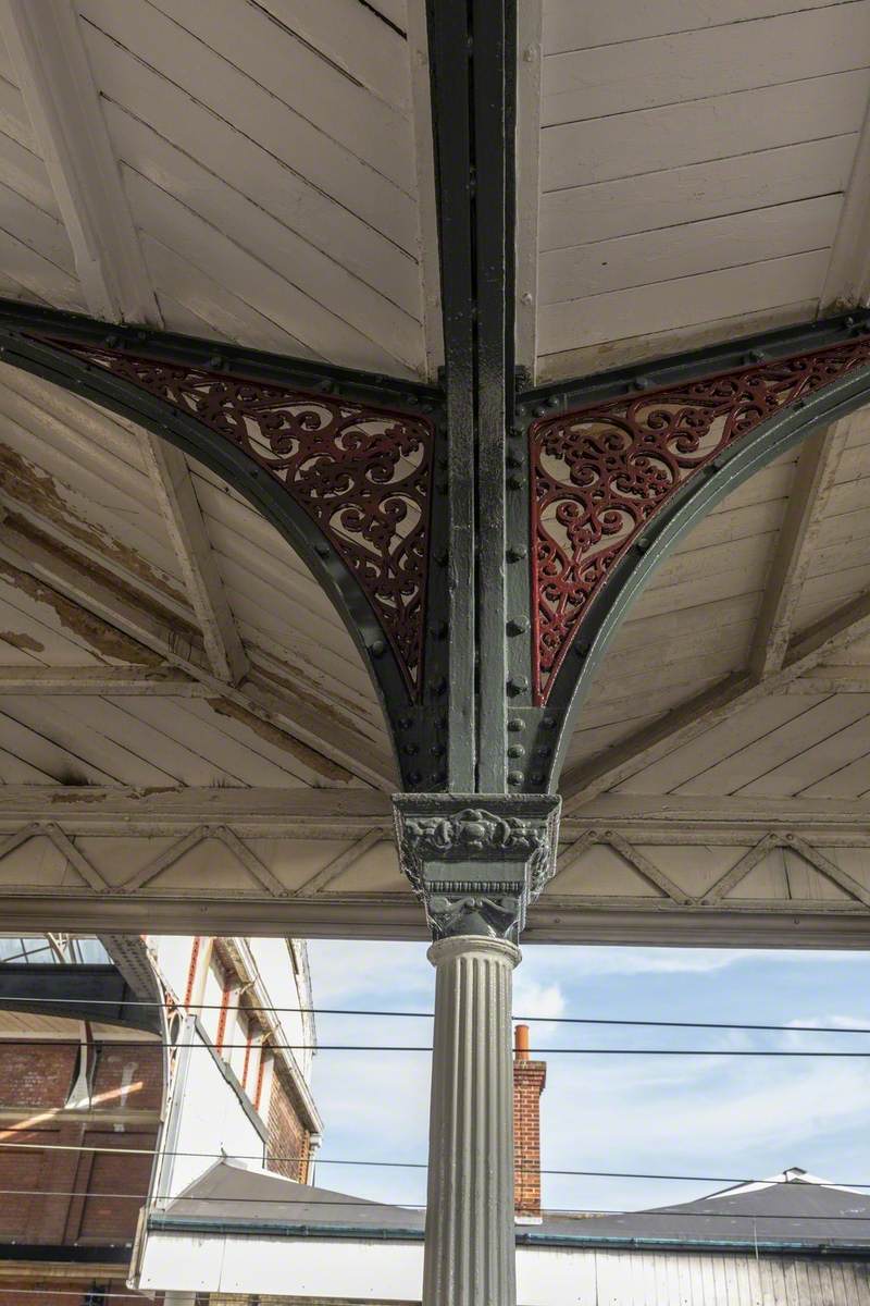 Architectural Decoration on Thorpe Road Station