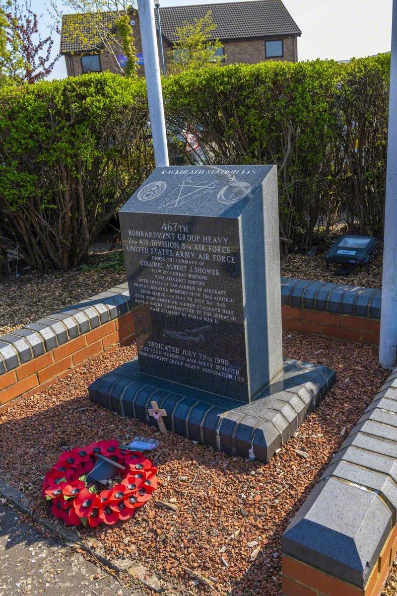 Memorial to 467 Bombardment Unit