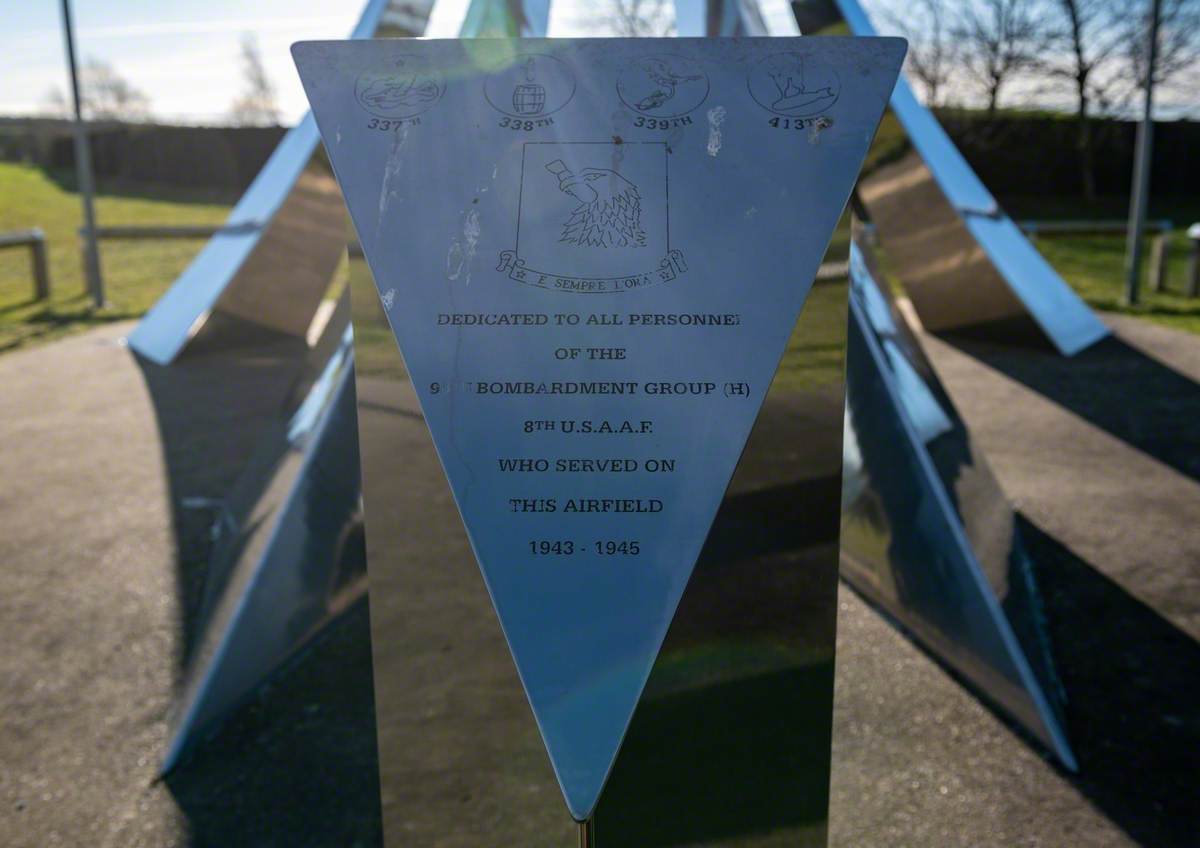 Memorial to the USAAF 96th Bomb Group (H)
