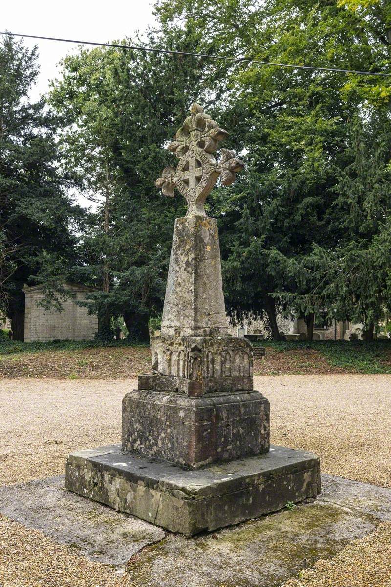 Fleur de lys Obelisk