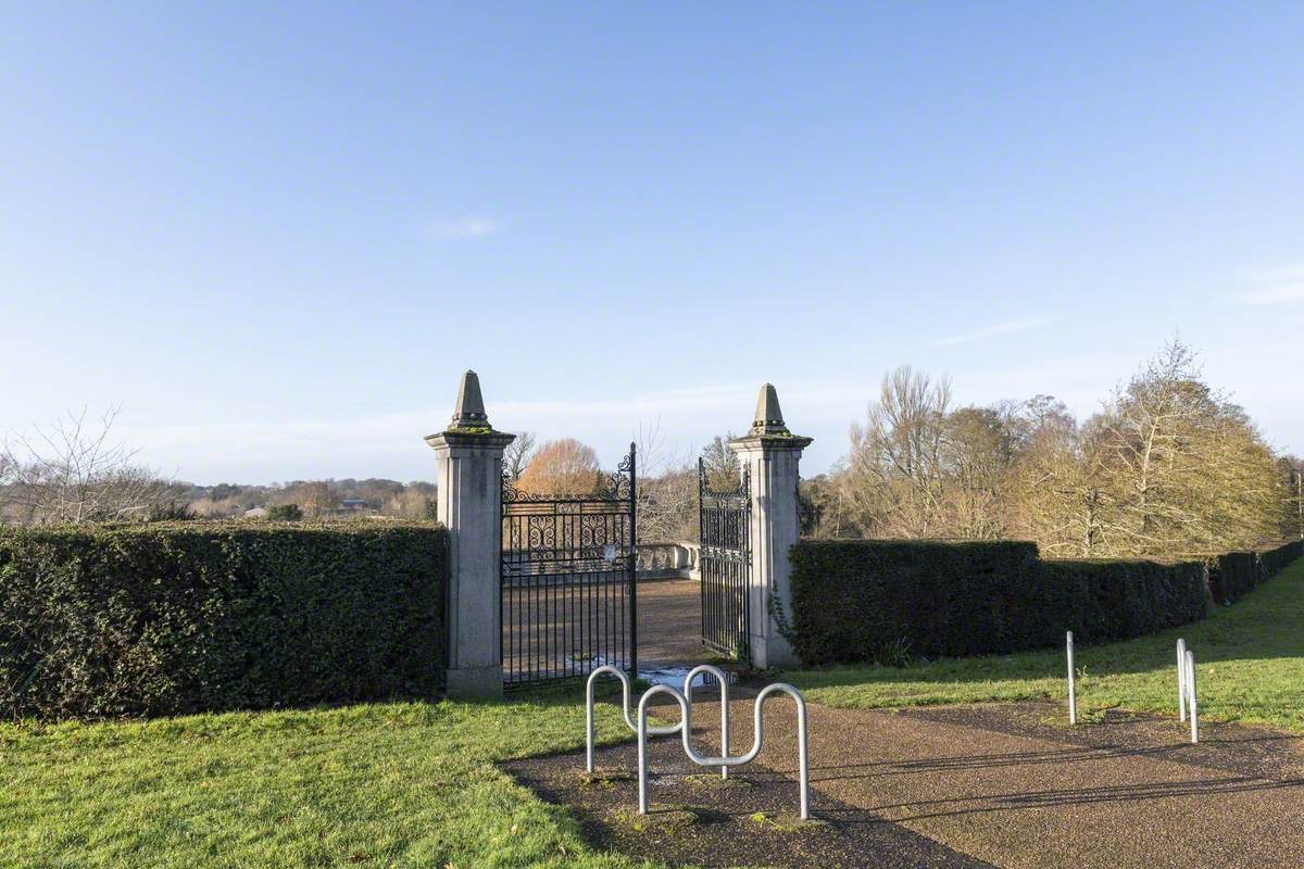 Wensum Park Gates