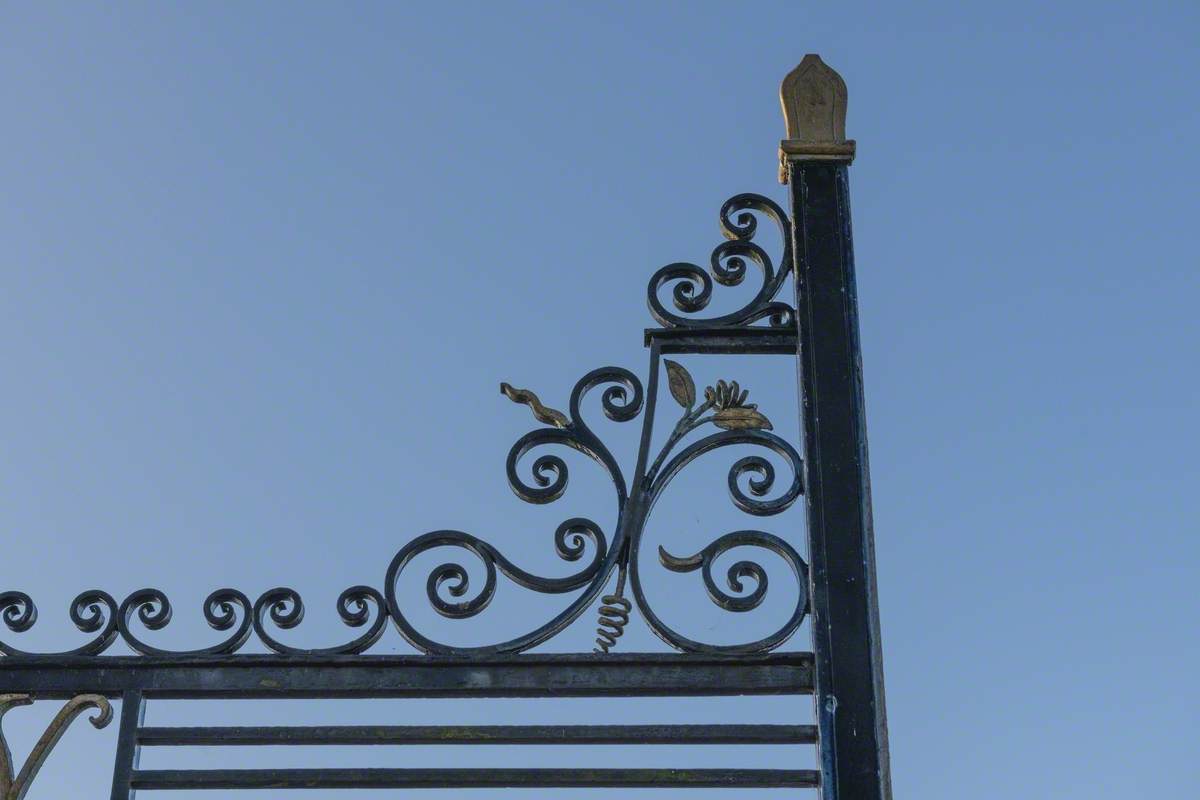 Wensum Park Gates