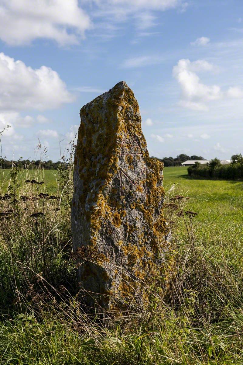 Travellers Stone – Pathways in Stone