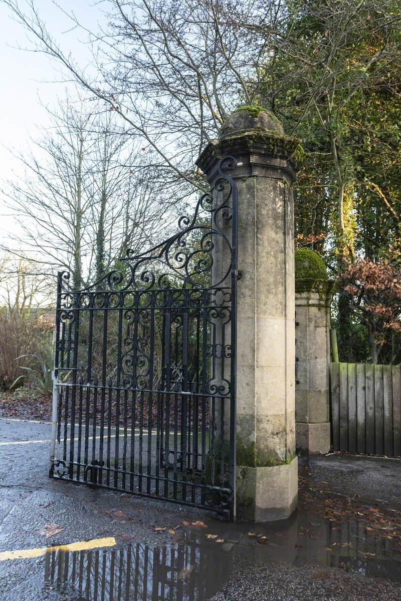 Piers and Gates to Eaton Park