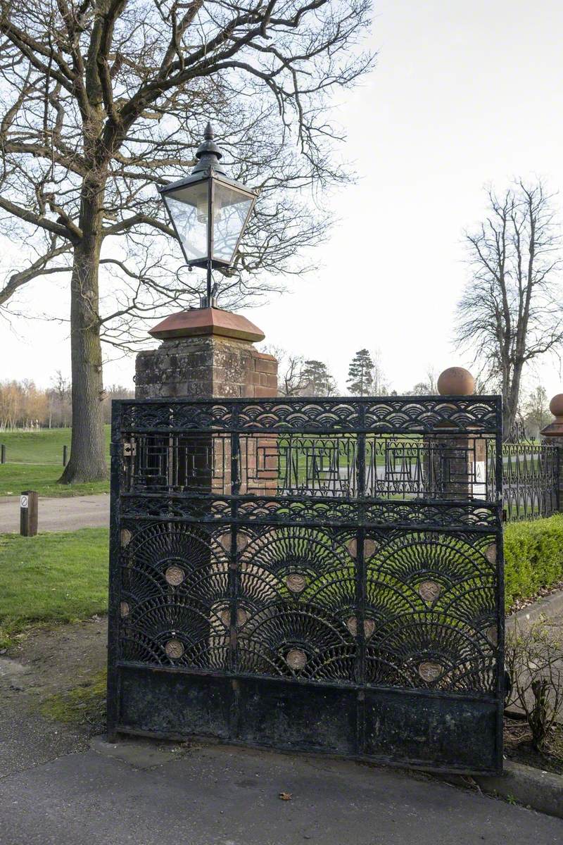 Carriage Gates – Sprowston