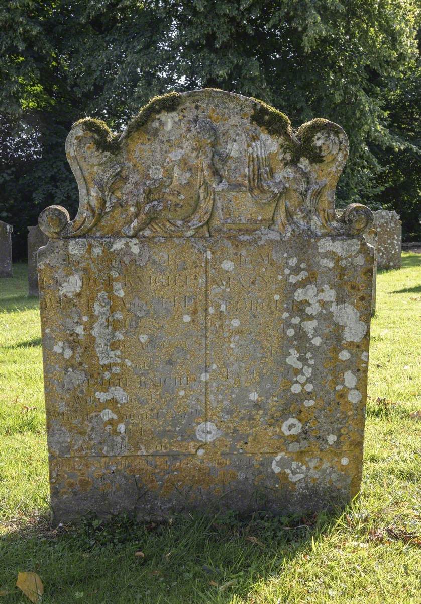 Headstone of Georgina Knights and Family