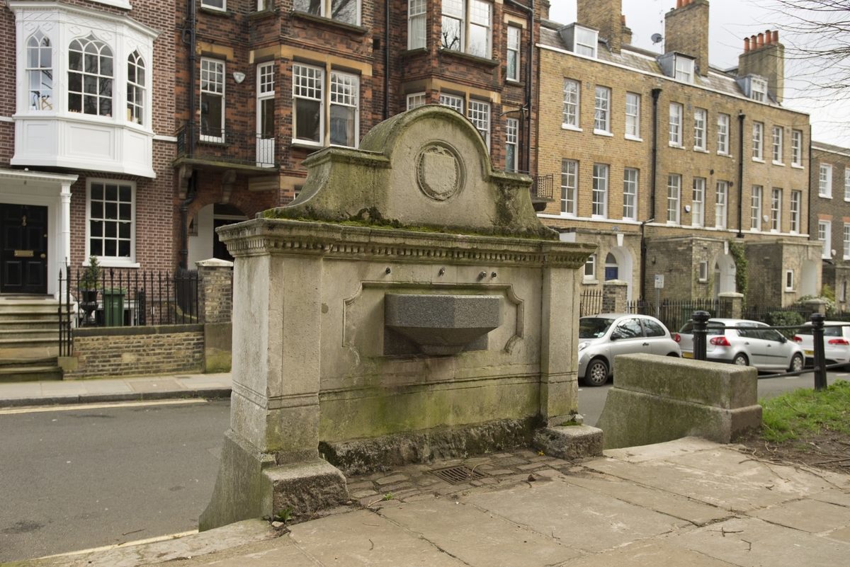 Chalybeate Well and Drinking Fountain