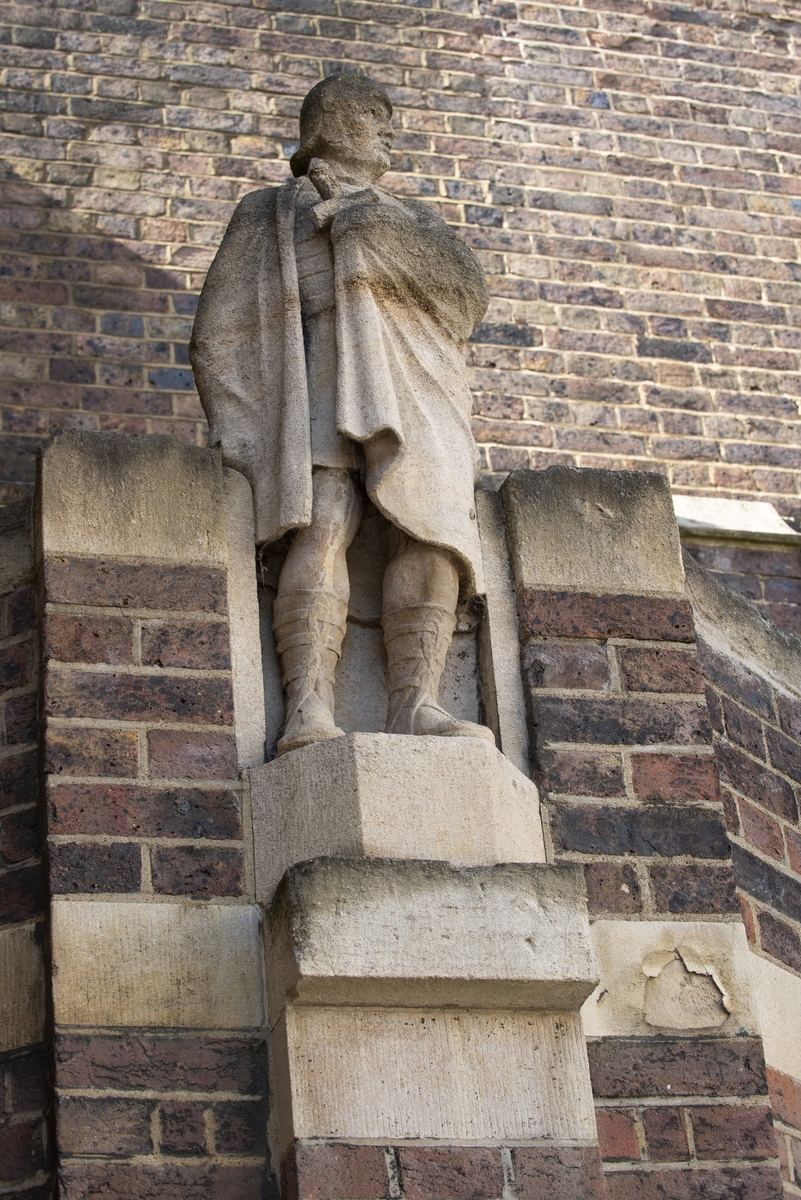 Calvary, Saint Joan, and Saint George with Reliefs