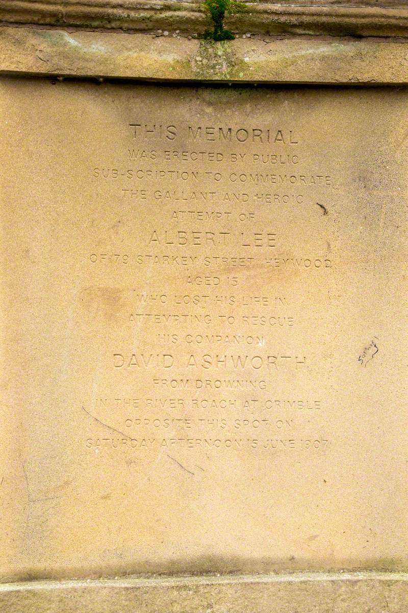 Memorial to Albert Lee (d.1907)