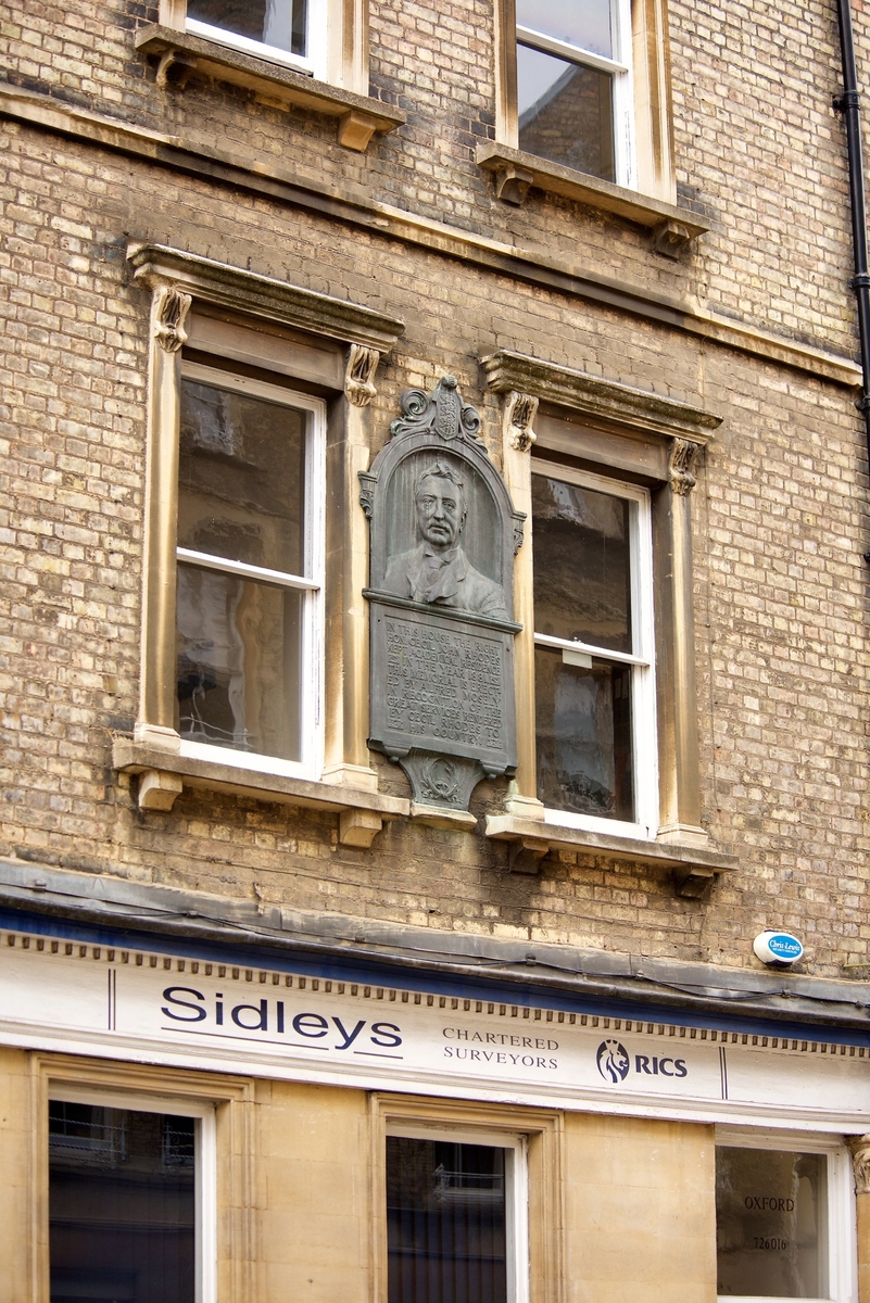 Cecil Rhodes (1853–1902) Memorial