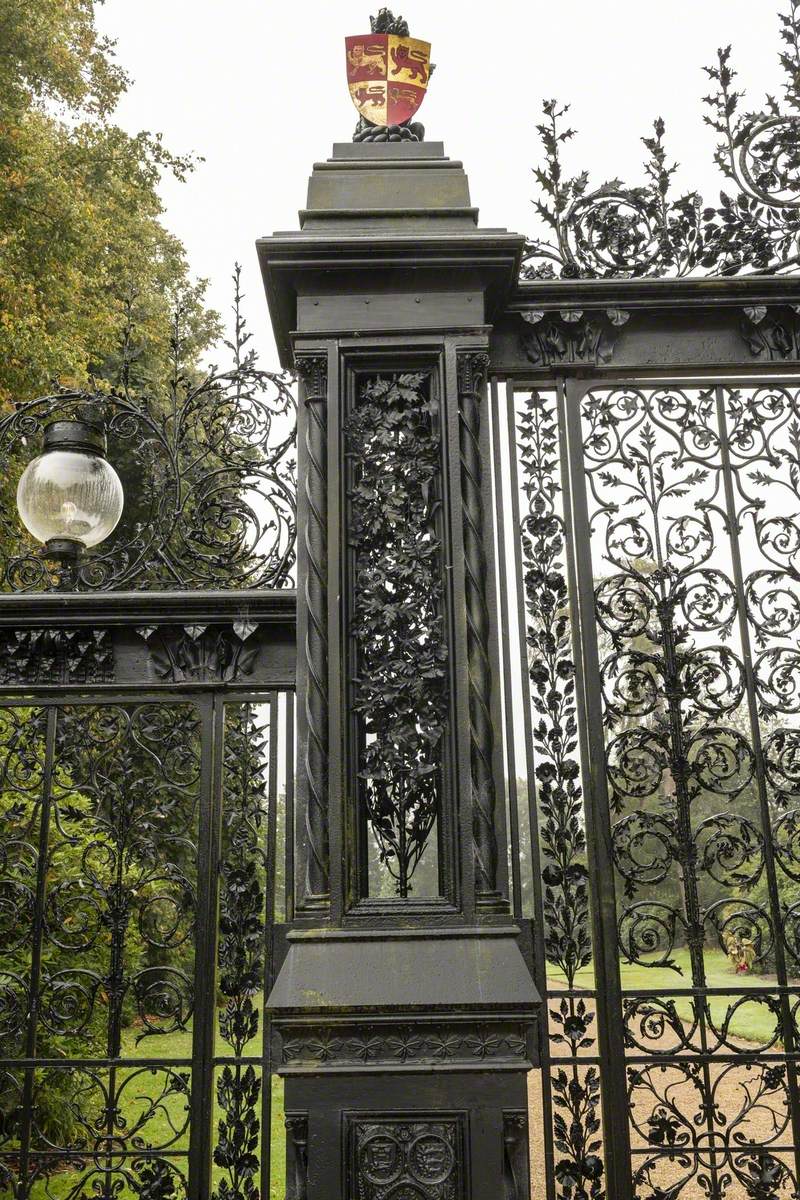 Norwich Gates