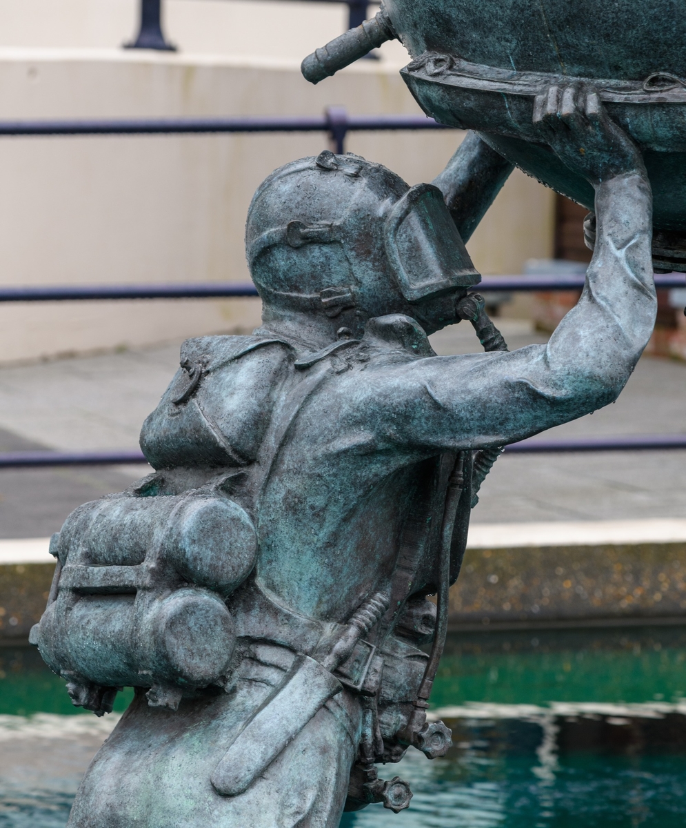 Vernon Mine Warfare and Diving Monument