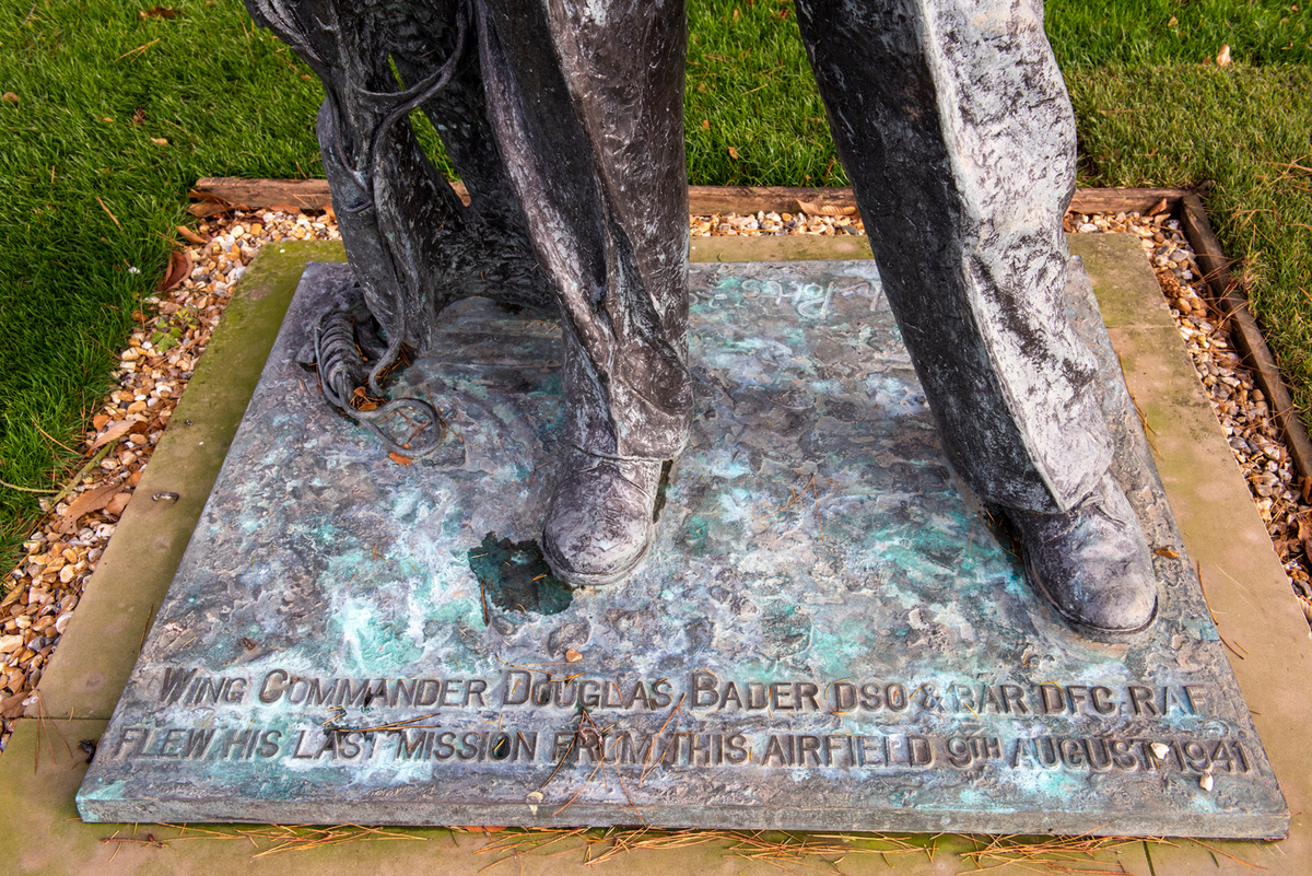 Douglas Bader (1910–1982)