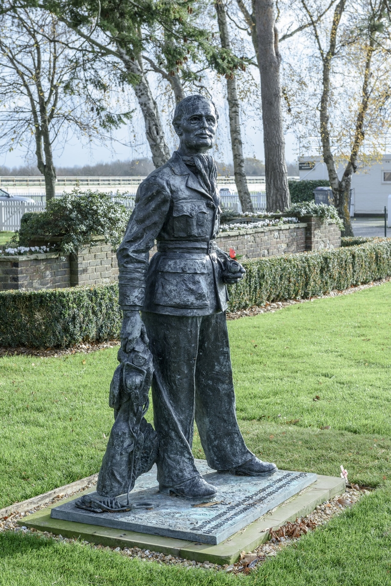 Douglas Bader (1910–1982)