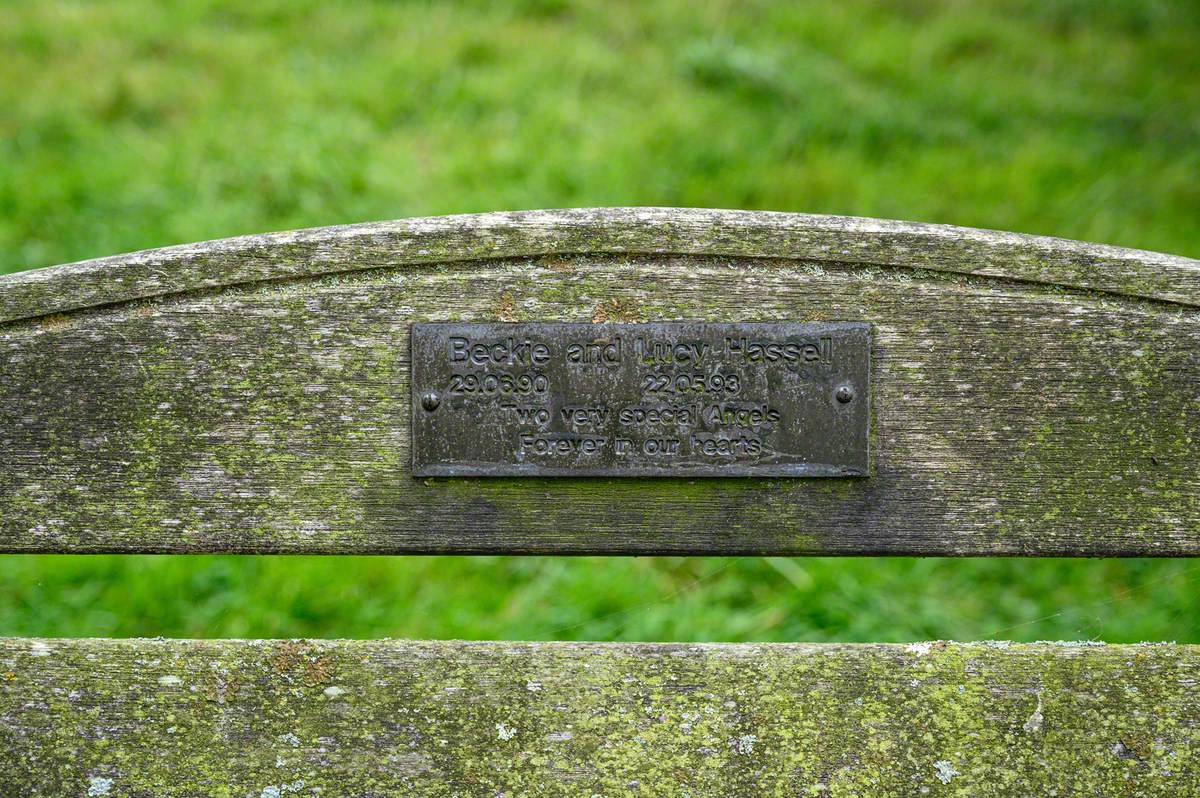 Memorial to Lucy and Rebecca Hassell