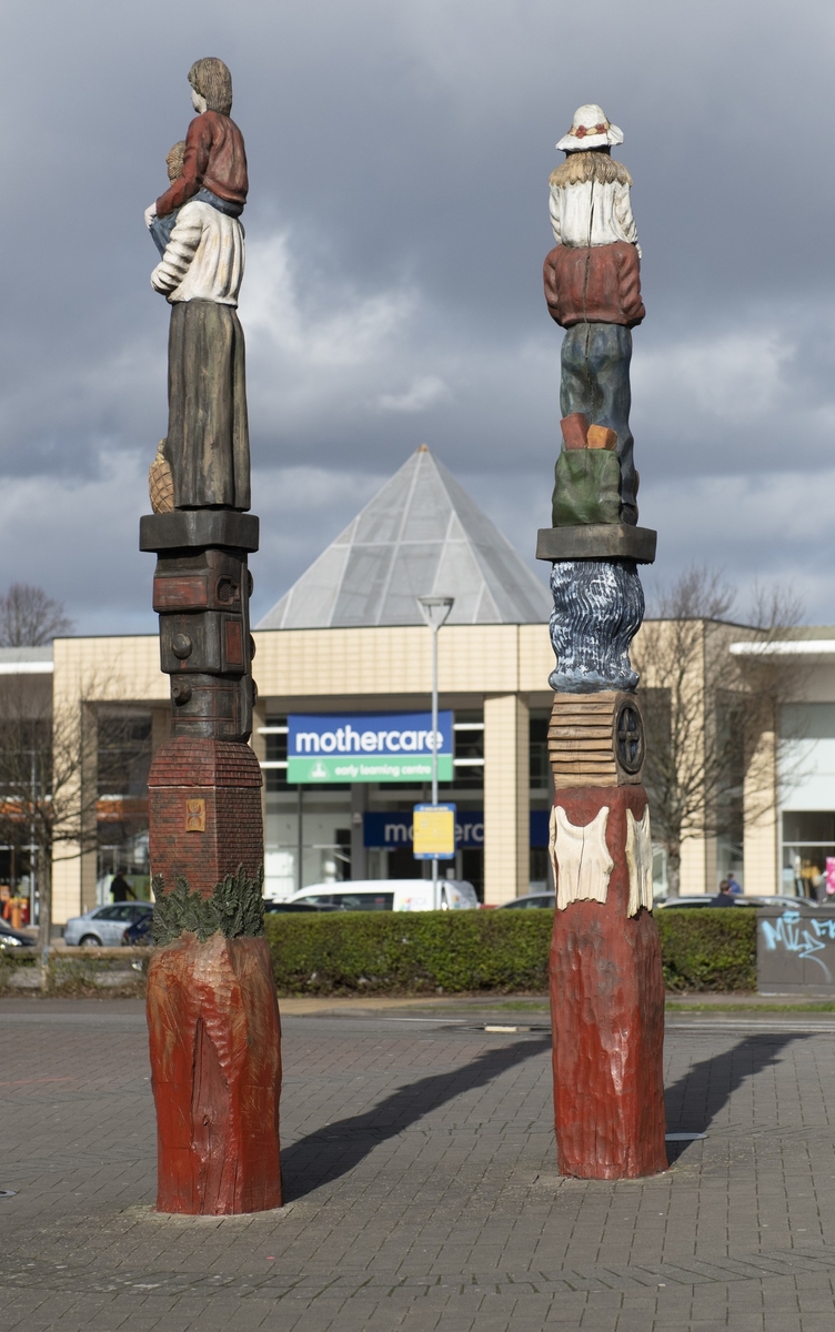 Havant Totem Poles