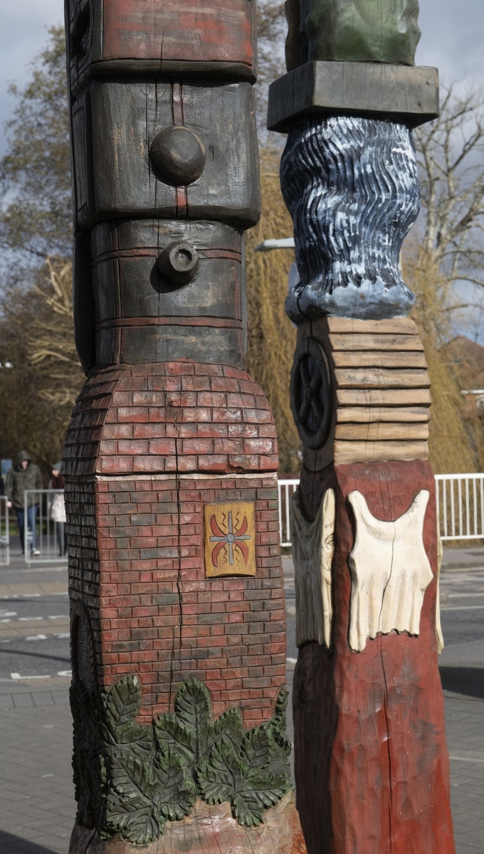 Havant Totem Poles