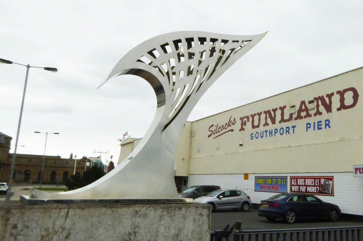 Marine Way Bridge Sculpture