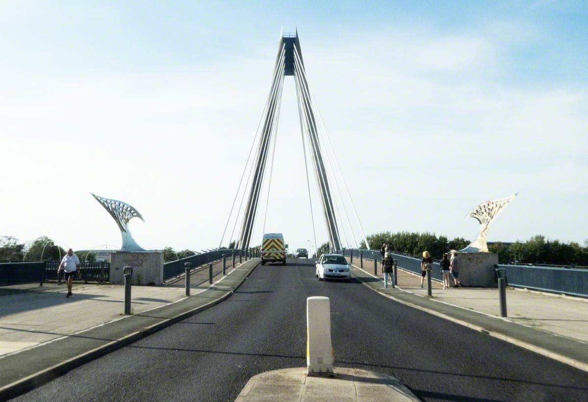 Marine Way Bridge Sculpture