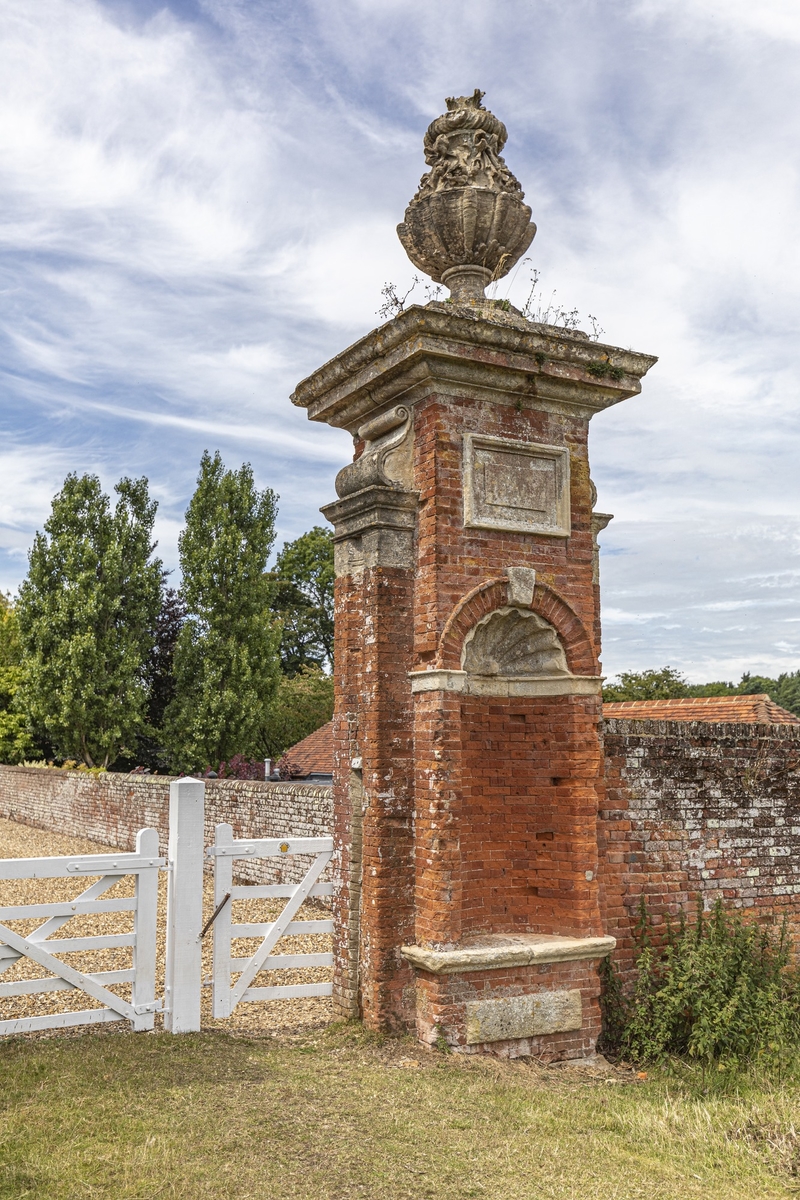 Hamstead Marshall Park Gate Piers