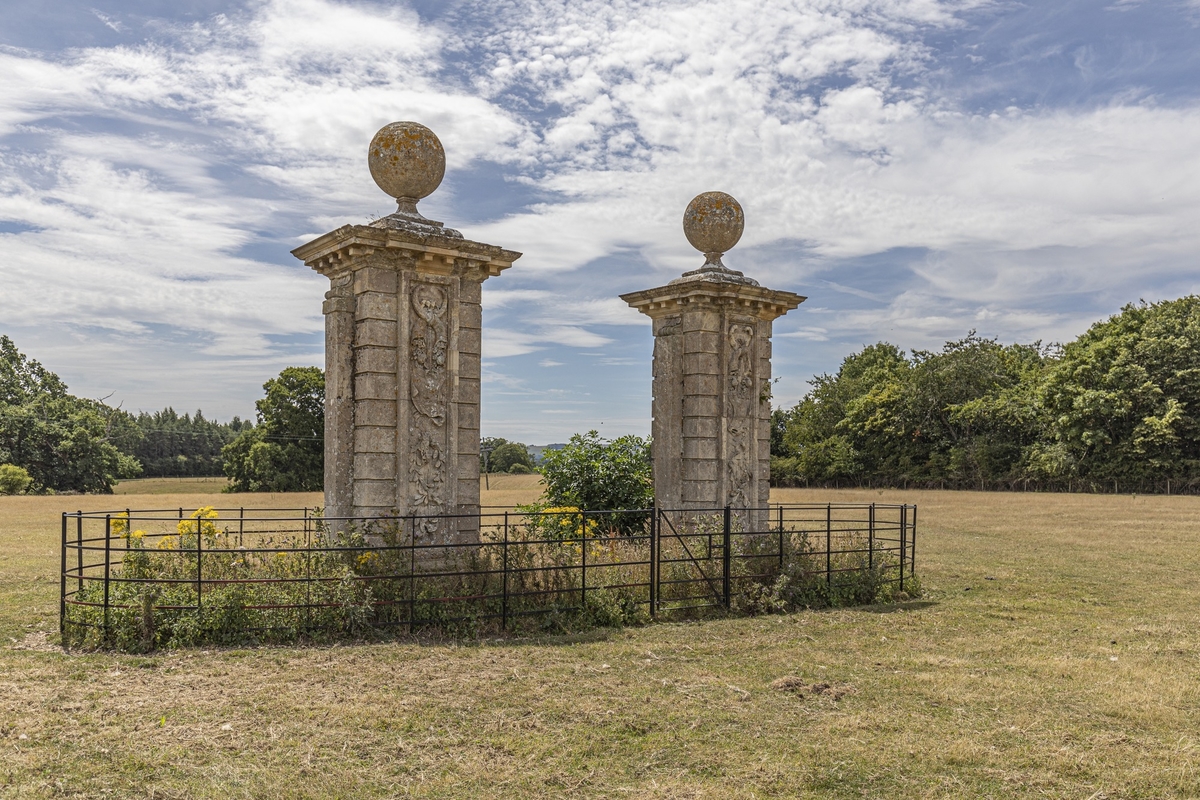 Hamstead Marshall Park Gate Piers