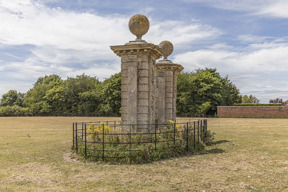 Hamstead Marshall Park Gate Piers