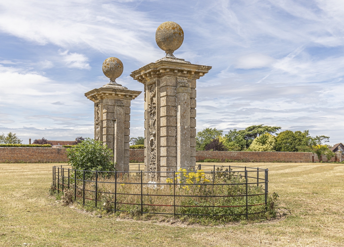 Hamstead Marshall Park Gate Piers