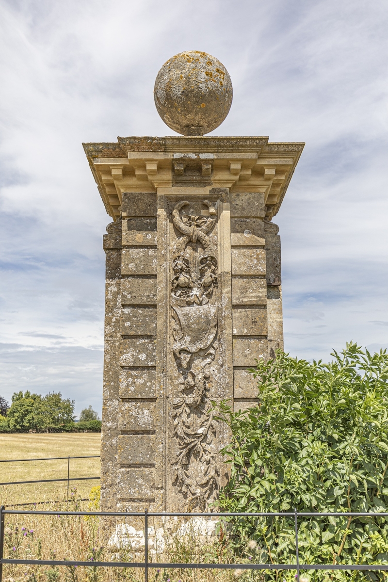 Hamstead Marshall Park Gate Piers