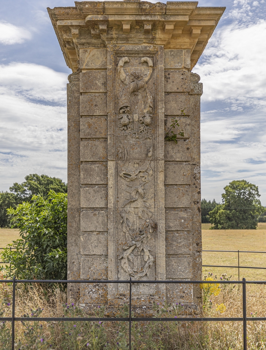 Hamstead Marshall Park Gate Piers