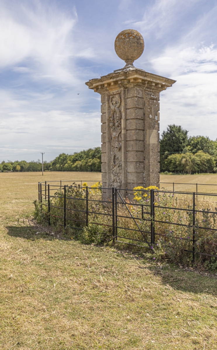 Hamstead Marshall Park Gate Piers