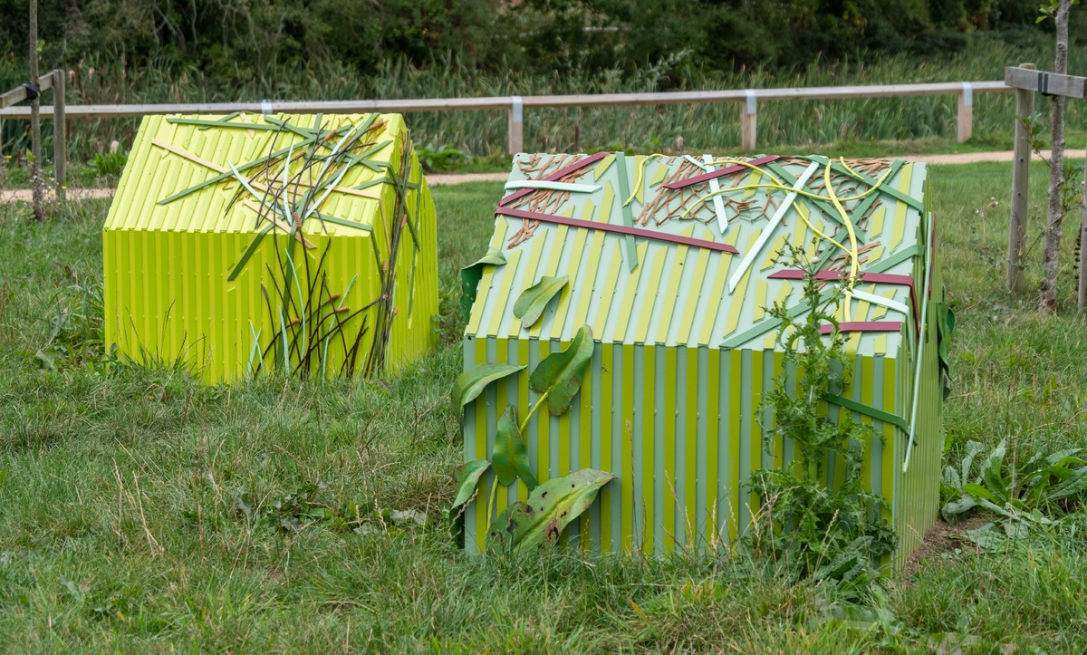 Stooks, Houses and Hay Bale