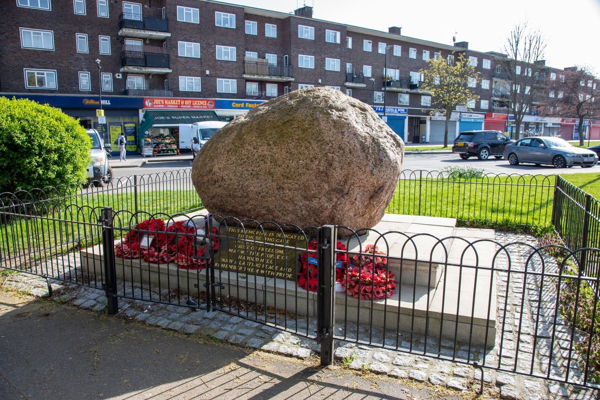 War Memorial Stone