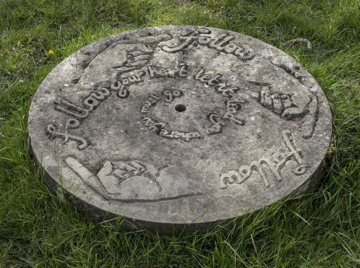 Companion Stones, Shillito Wood