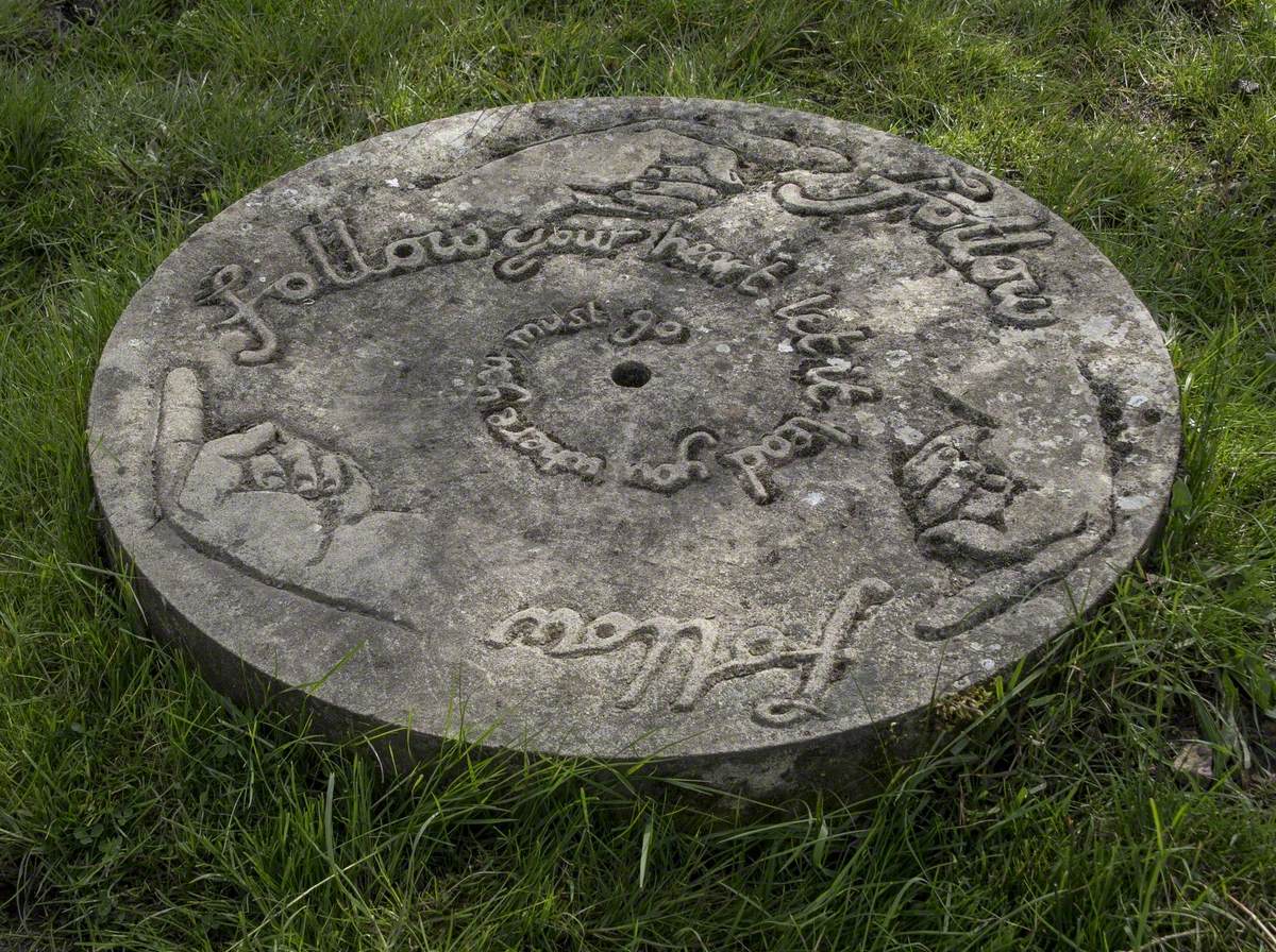 Companion Stones, Shillito Wood