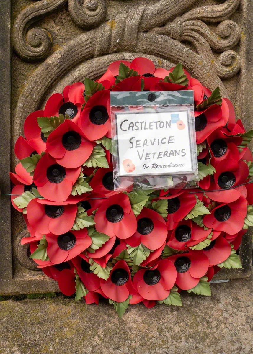 War Memorial with Arch and Lamp